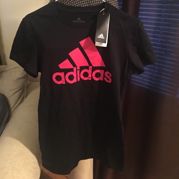 adidas Tops - Adidas short sleeve top adidas Tops - Adidas short sleeve top